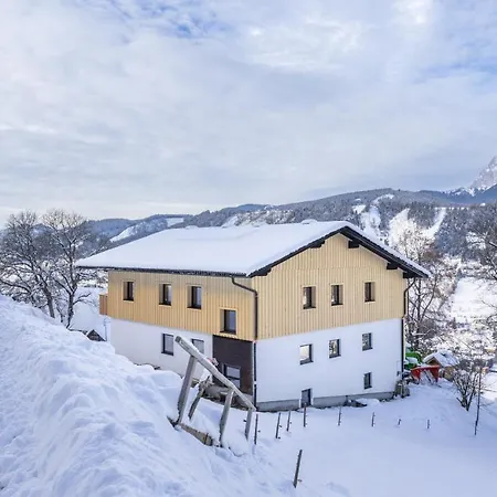 Uribi Mit Eigener Sauna By Schladmingurlaub