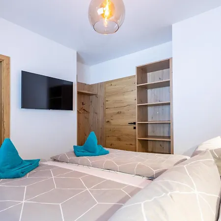Uribi Mit Eigener Sauna By Schladmingurlaub Apartment